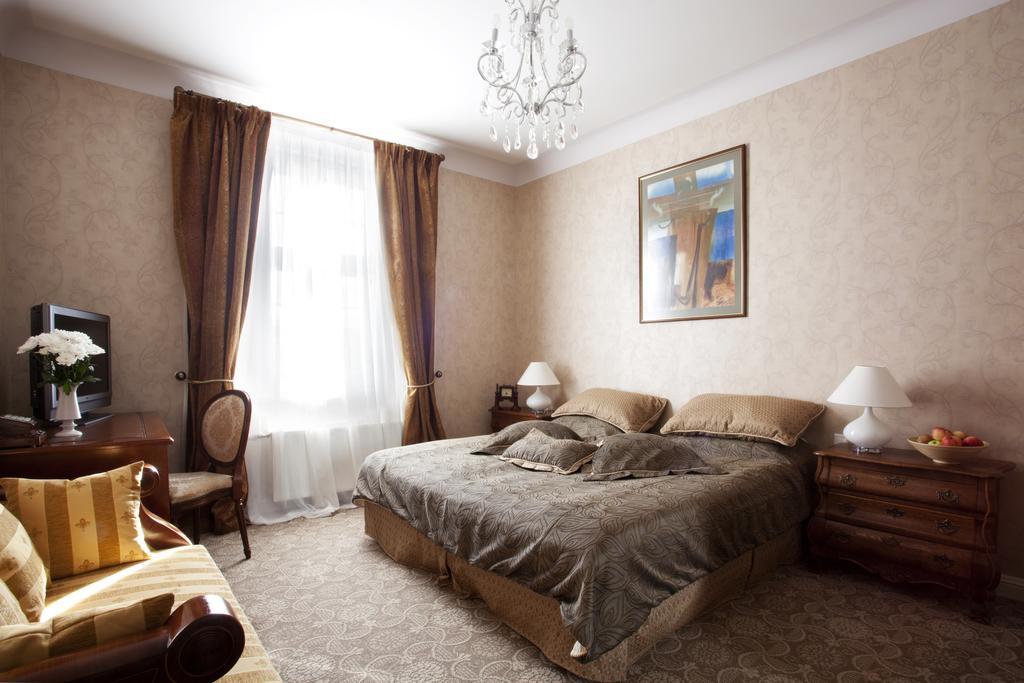 Malpils Manor Hotel Room photo